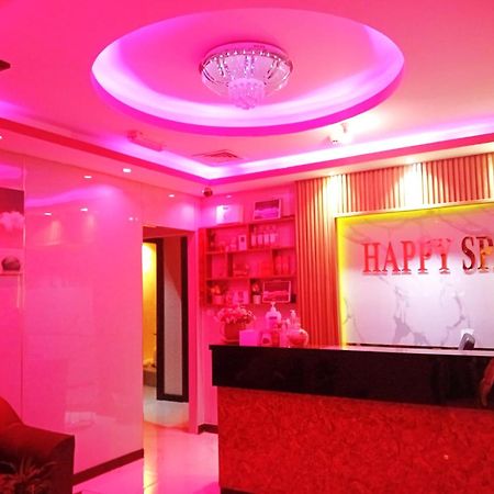 インペリアル スイーツ ホテル ドバイ エクステリア 写真
